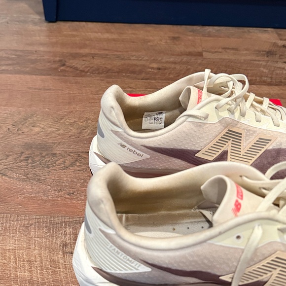 MENS NEW BALANCE SIZE 15 WIDE - Picture 9 of 9